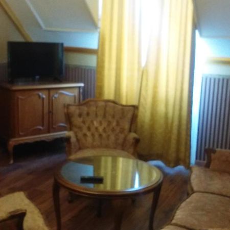 Siesta Club Apartman ฮอร์กานี ภายนอก รูปภาพ