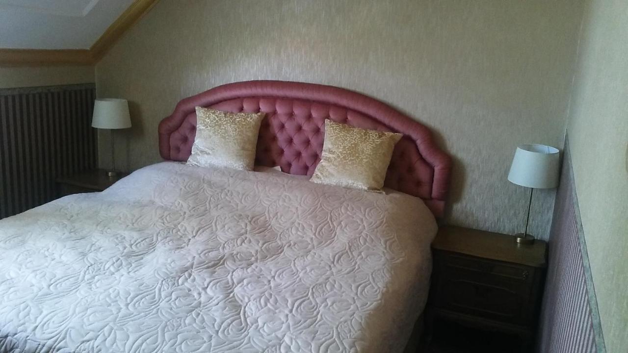 Siesta Club Apartman ฮอร์กานี ภายนอก รูปภาพ