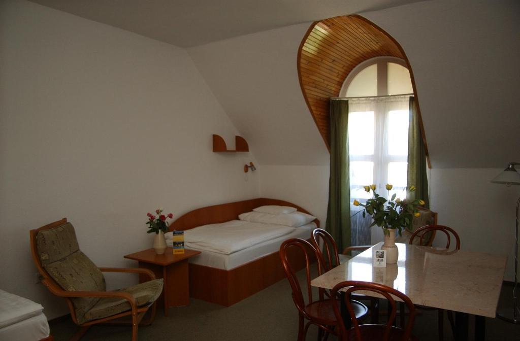 Siesta Club Apartman ฮอร์กานี ห้อง รูปภาพ